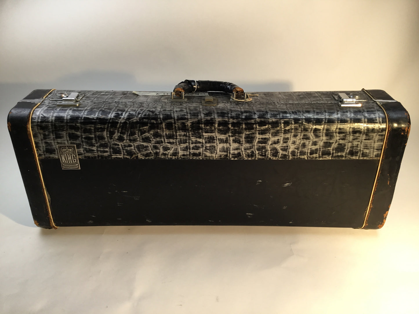 Used King Super 20 Tenor Saxophone (SN: 367113)