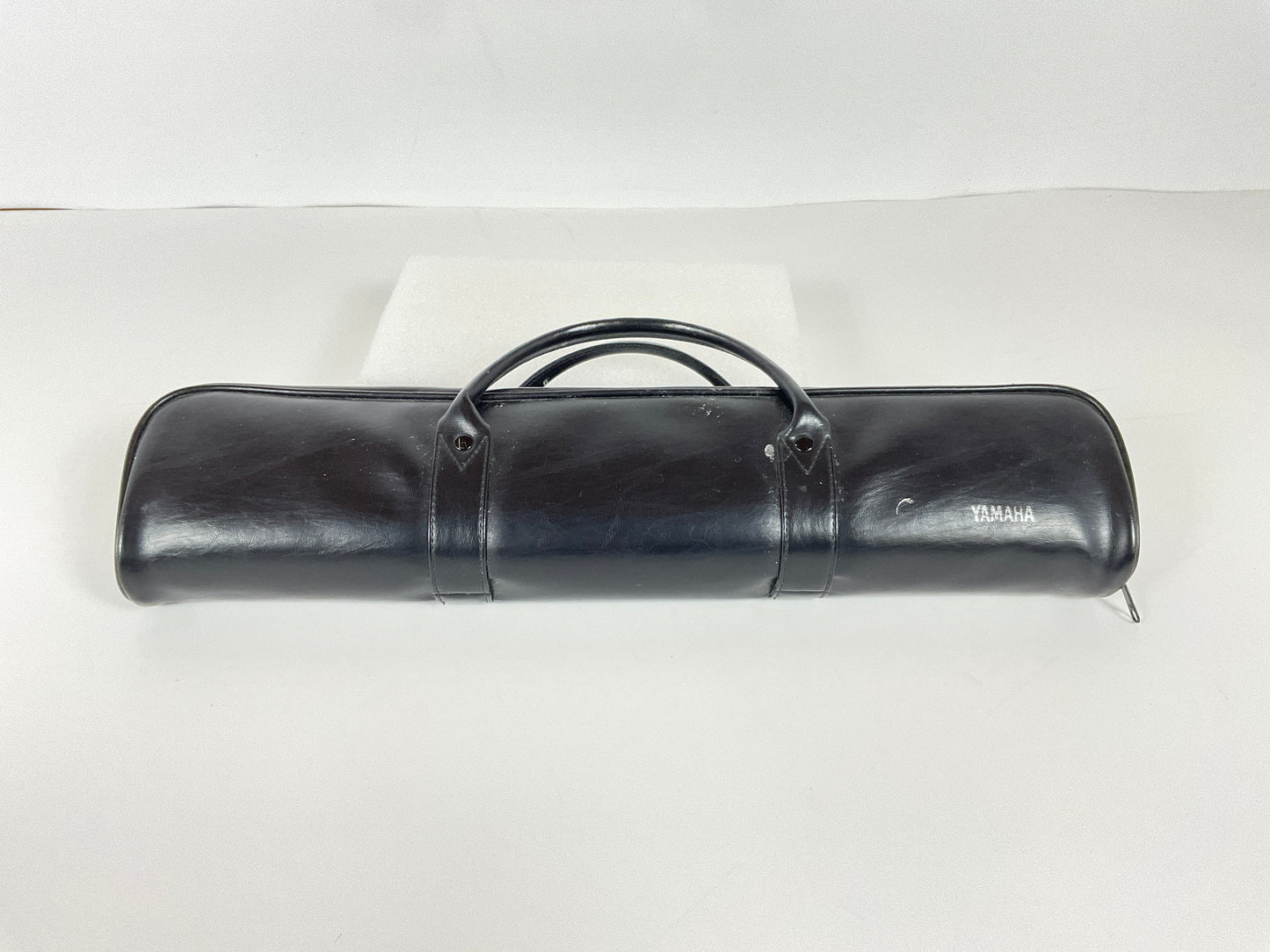 Used Yamaha YFL-581 Flute (SN:054176)