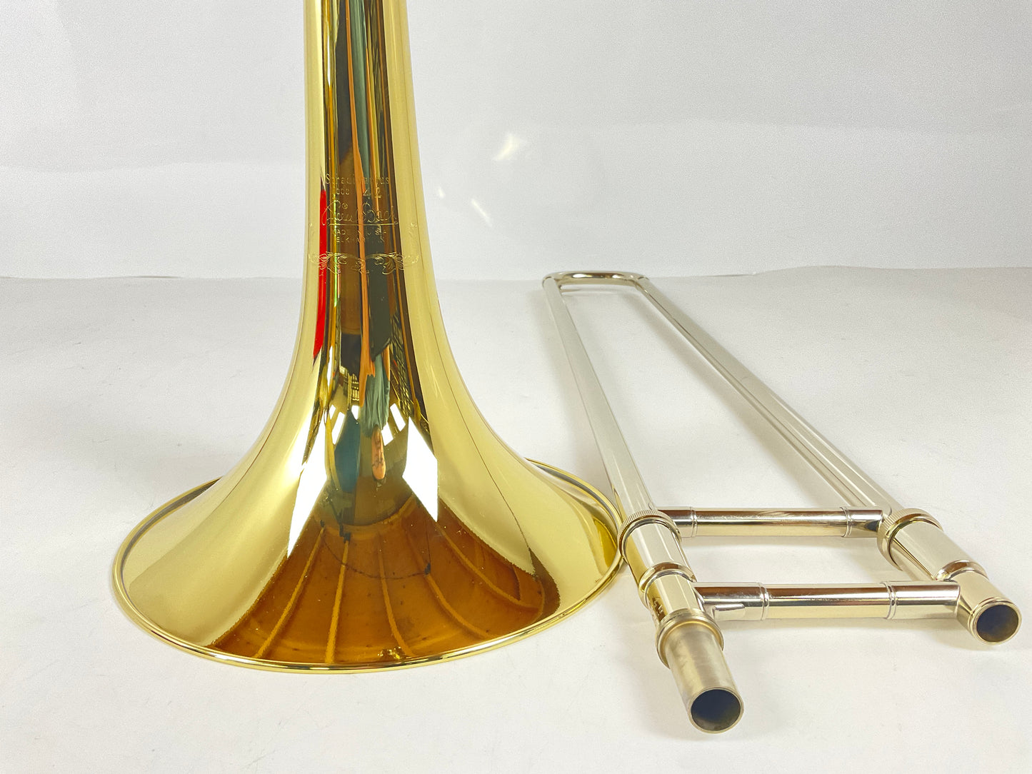 Demo Bach 42AF Bb/F Tenor Trombone (SN: 215572)