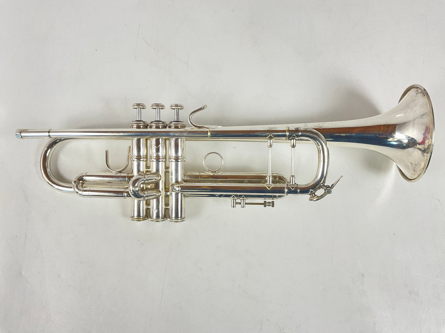 Used Bach 37 Bb Trumpet (SN: 393007)