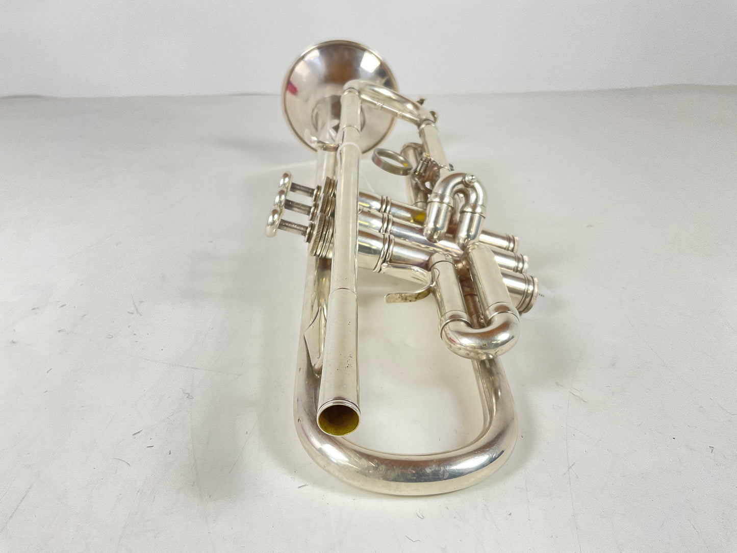 Used Benge "Burbank" 3X Bb Trumpet (SN: 6570)