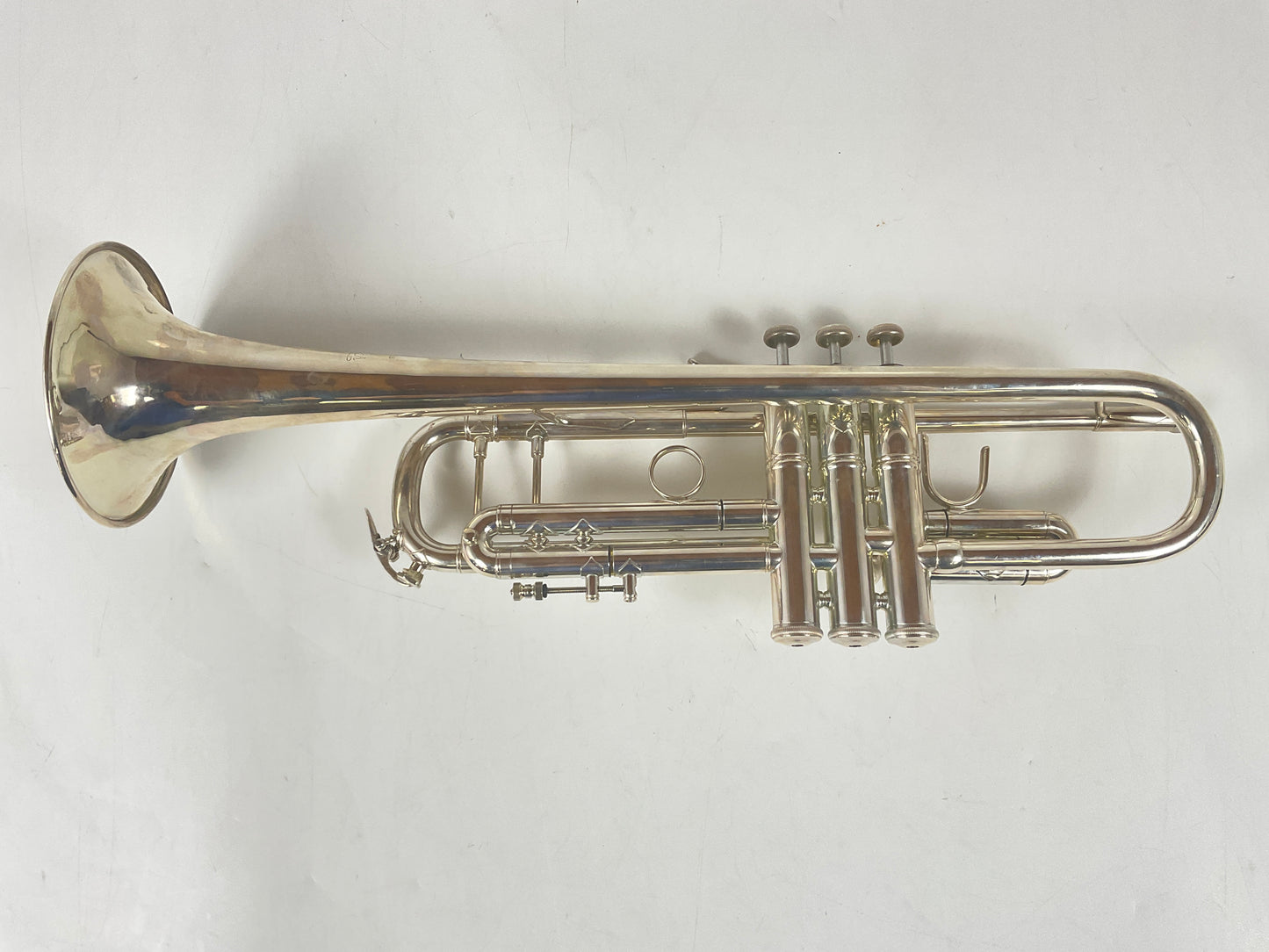 Used Bach 43/43 Bb Trumpet (SN: 272634)