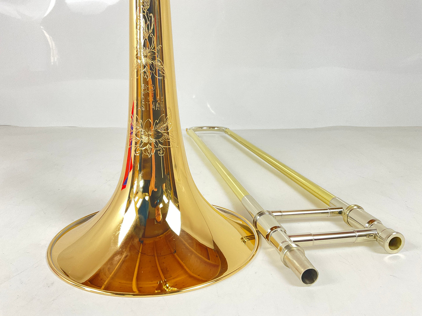 Demo Eastman ETB828G Bb/F Tenor Trombone (SN: S2308315)
