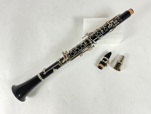 Used Bundy Bb Clarinet (SN: 1194516)