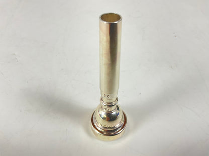 Used Bach Symphonic 1 1/2C 26/24 Trumpet [00580]
