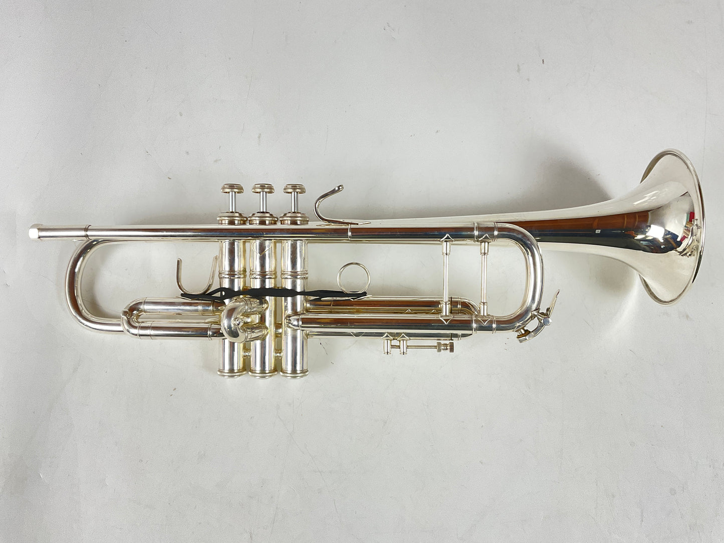 Used Bach 37 Bb Trumpet (SN: 679764)
