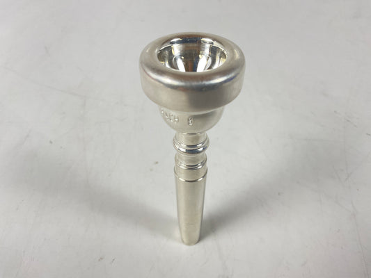 Used Bach 8 Trumpet [49326]