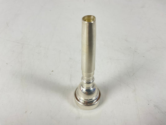 Used Bach 8 Trumpet [49326]