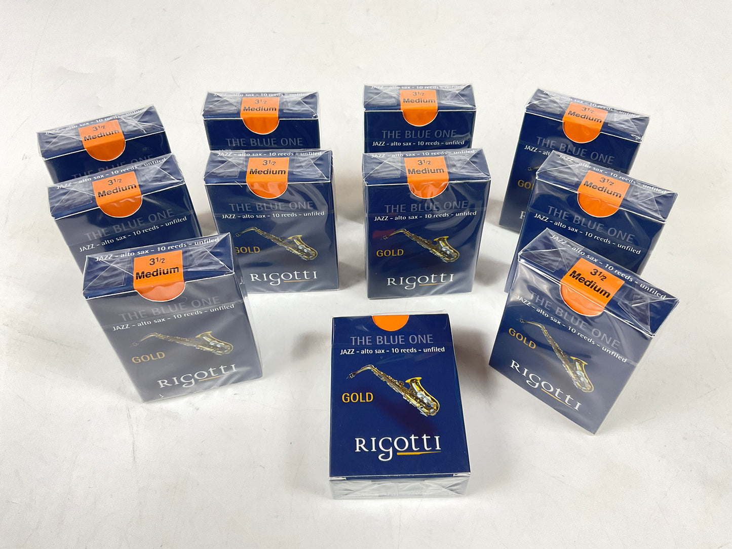 Alto Saxophone Reed Lot: 11 Boxes Rigotti Gold Blue 3.5 Medium [18327]