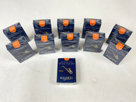 Alto Saxophone Reed Lot: 11 Boxes Rigotti Gold Blue 3.5 Light [84641]