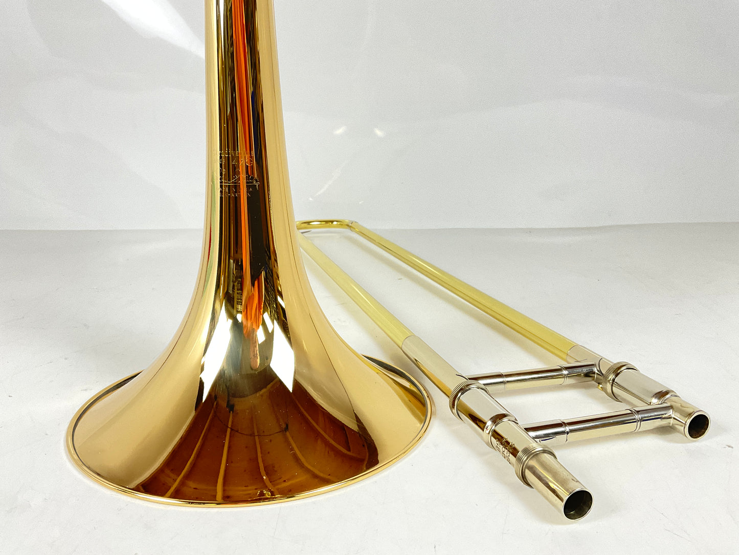 Demo Bach 42BOG Bb/F Tenor Trombone, 50B Handslide (SN: 222857)