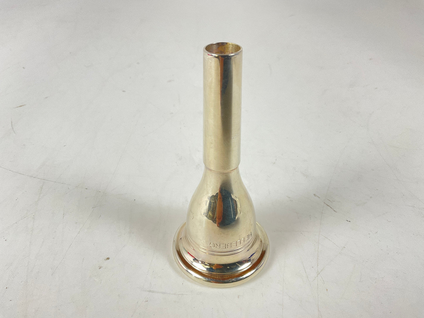 Tuba d'occasion Conn Helleberg [41261]