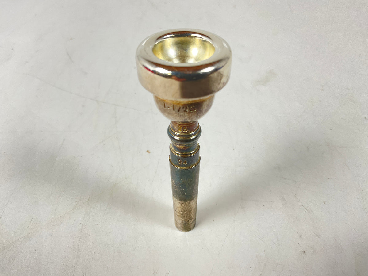 Used Bach Symphonic 1 1/2C 26/24 Trumpet [32994]