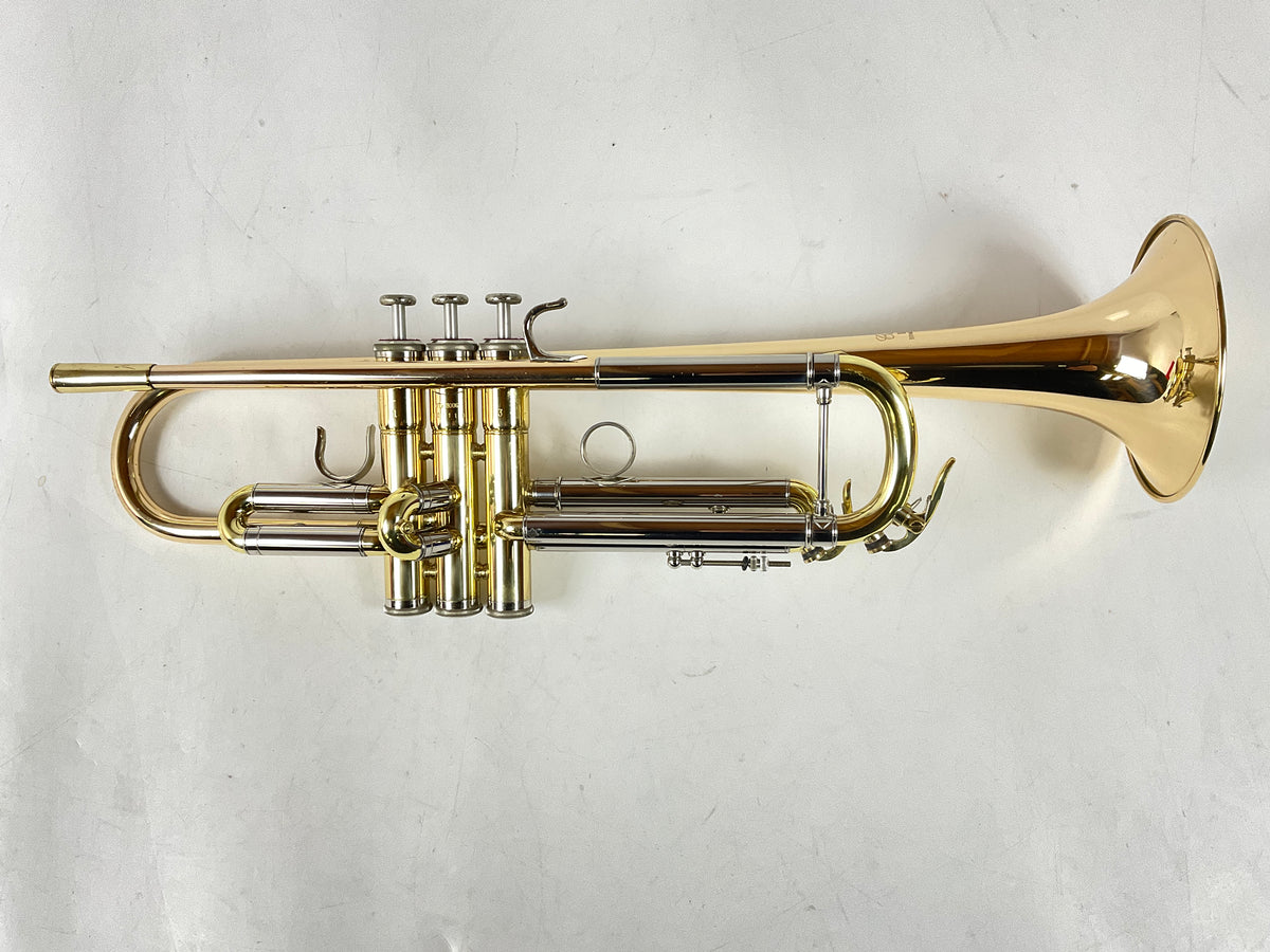Used Yamaha YTR-800G Bb Trumpet (SN: 201110)