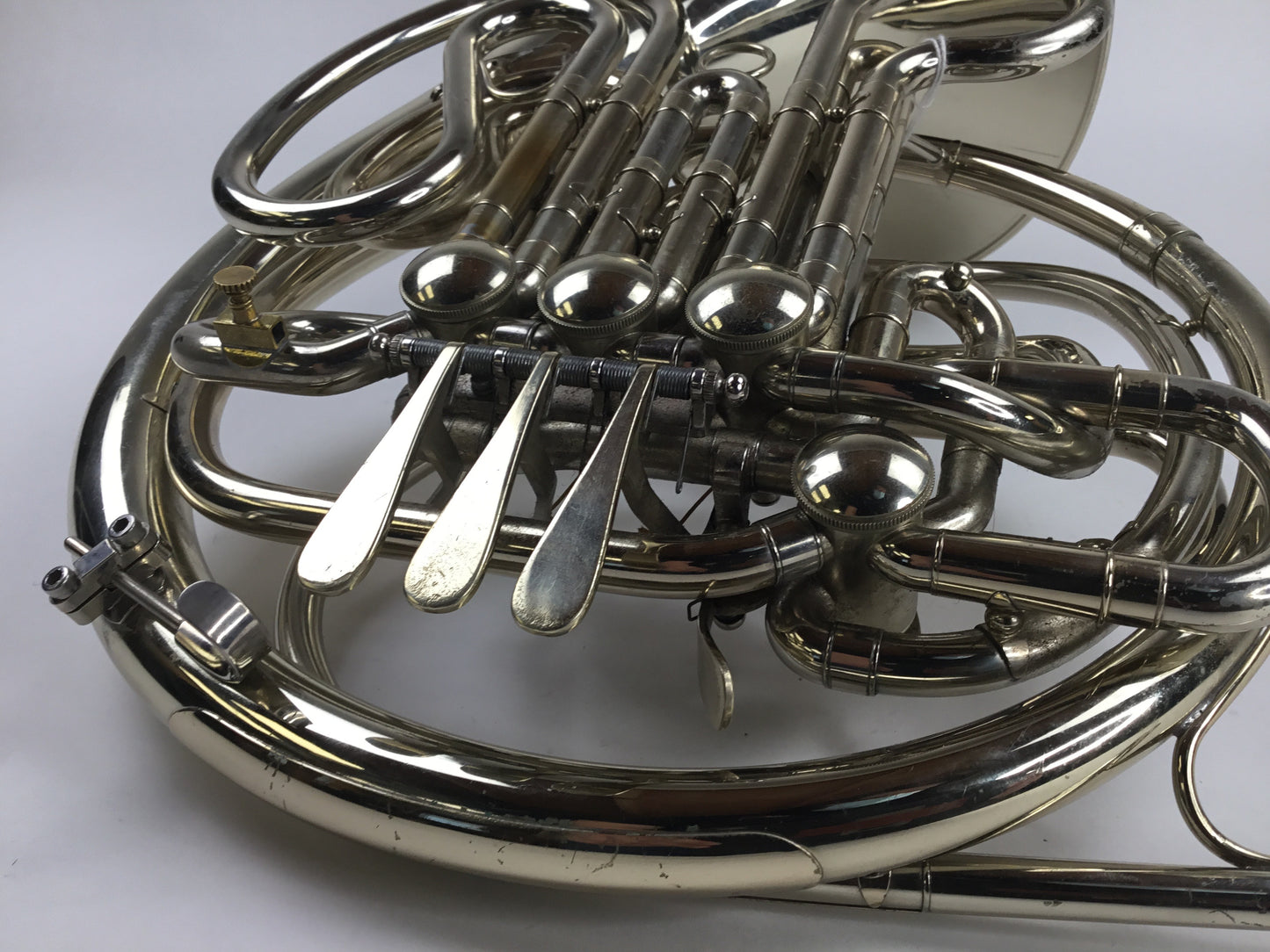 Used Holton H275 French Horn (SN: 673247)
