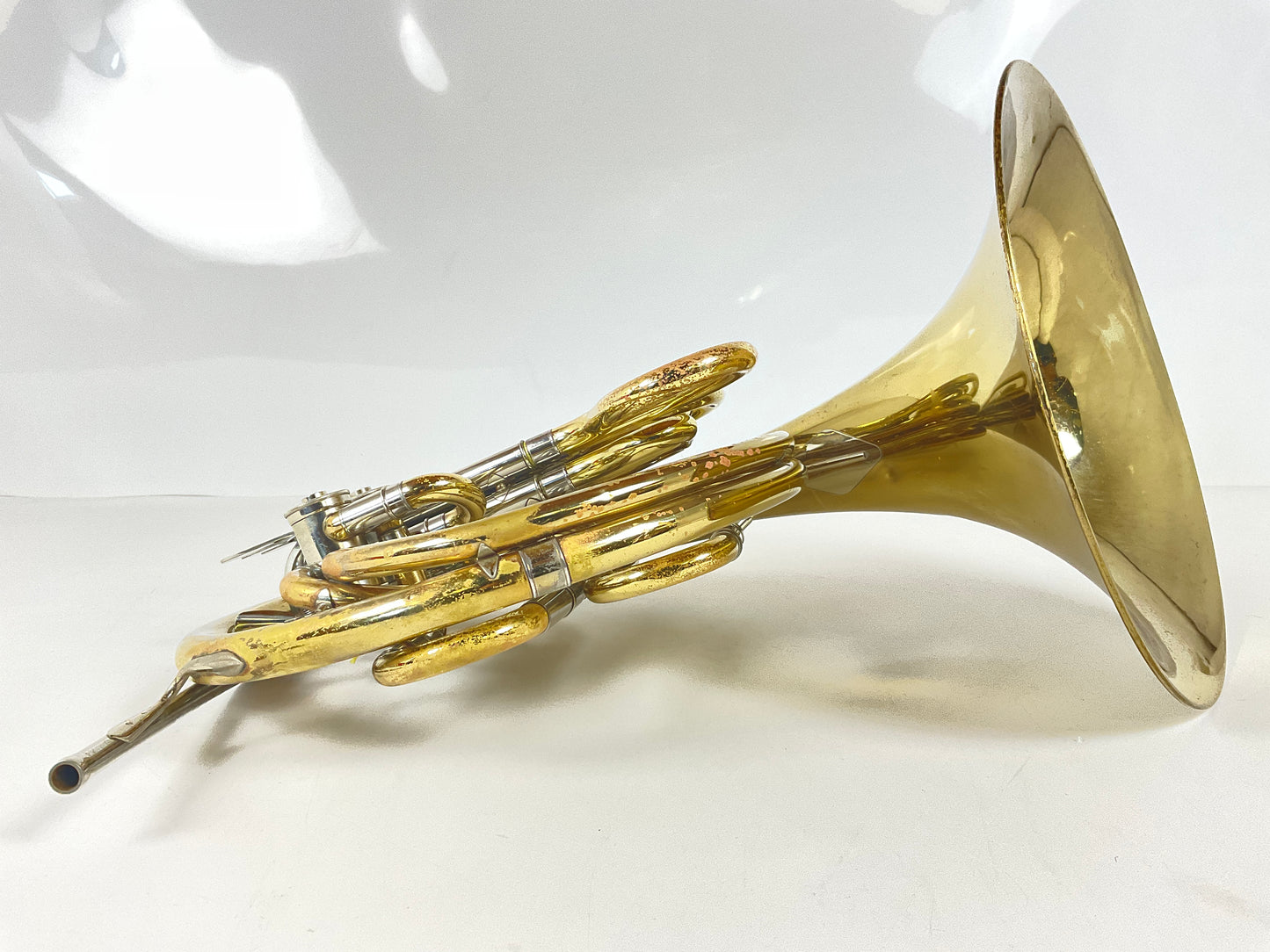 Used Yamaha YHR-664 F/Bb Double French Horn (SN: 003604)