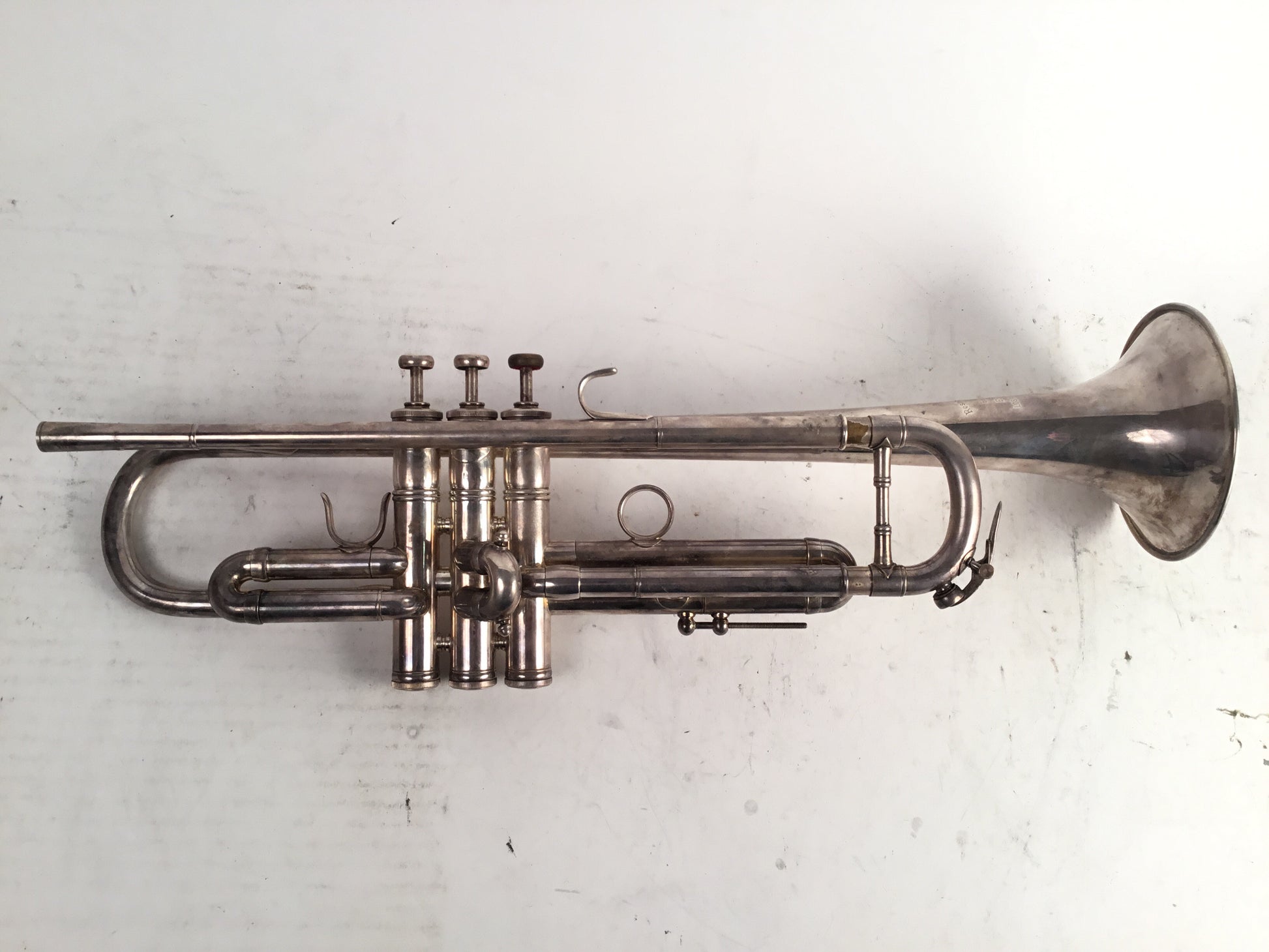 Used  LA Benge 3X  Bb Trumpet (SN: 14264)