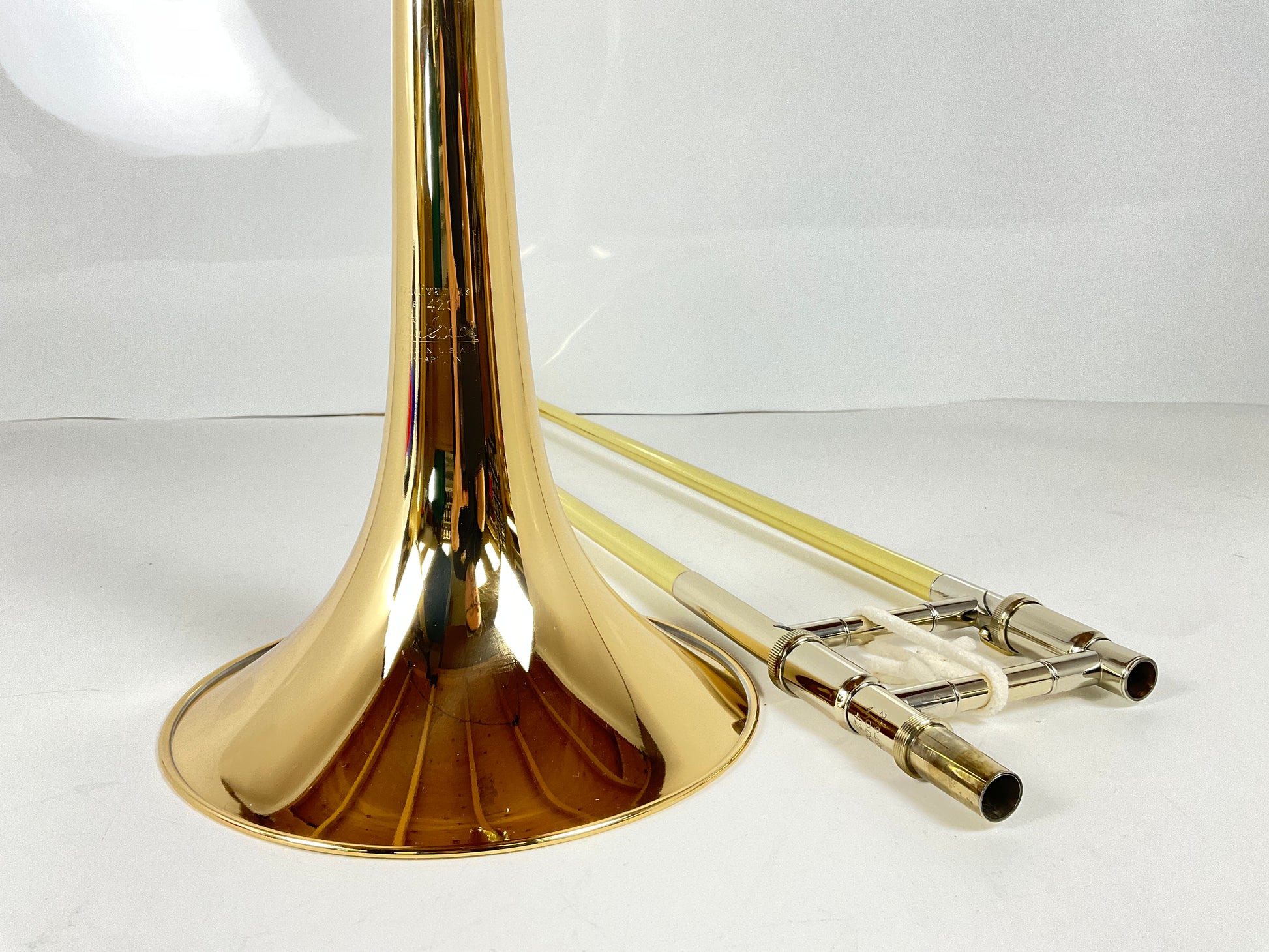 Demo Bach 42BG Bb/F Tenor Trombone (SN: 229409)