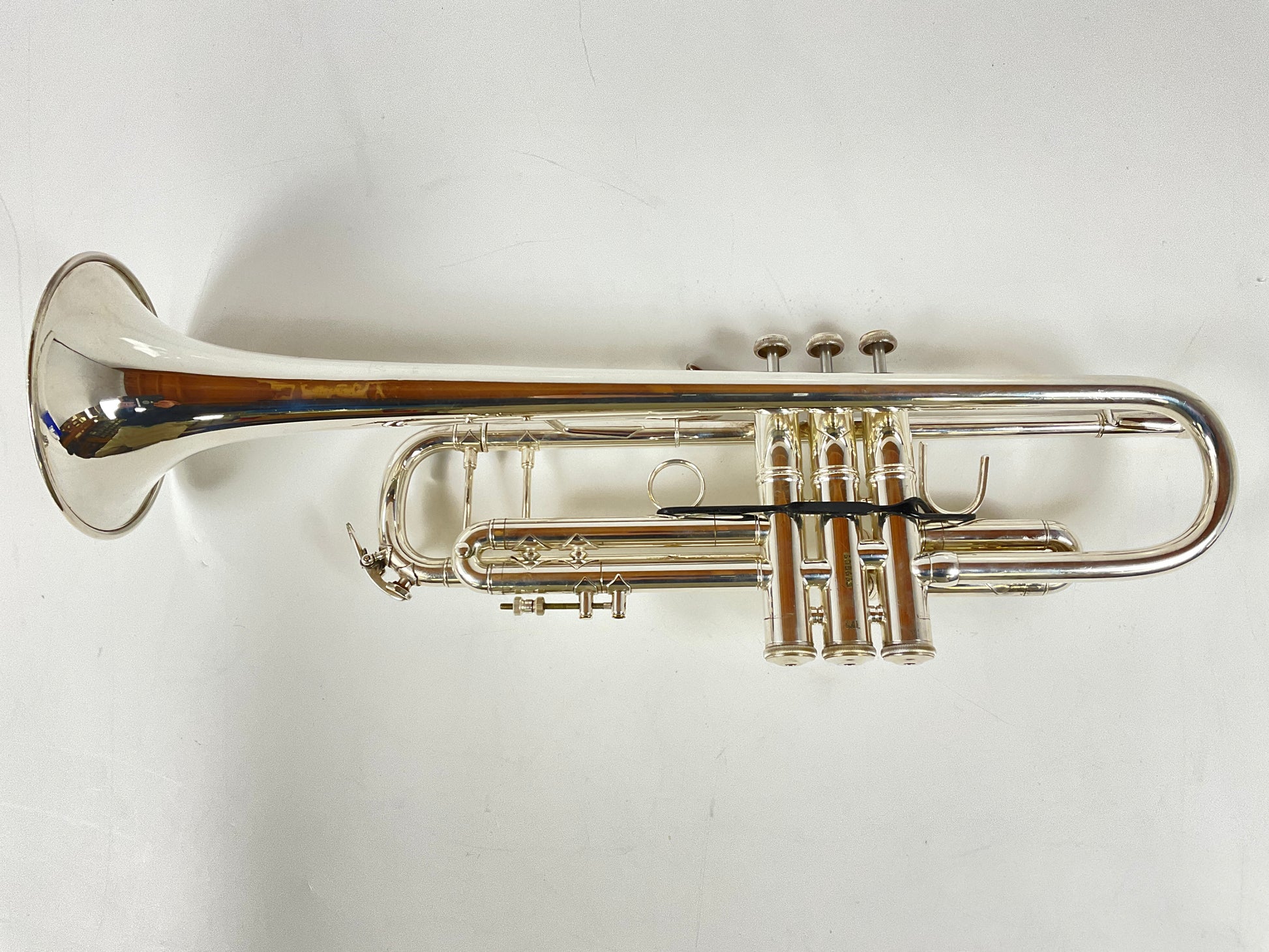 Used Bach 37 Bb Trumpet (SN: 608663)