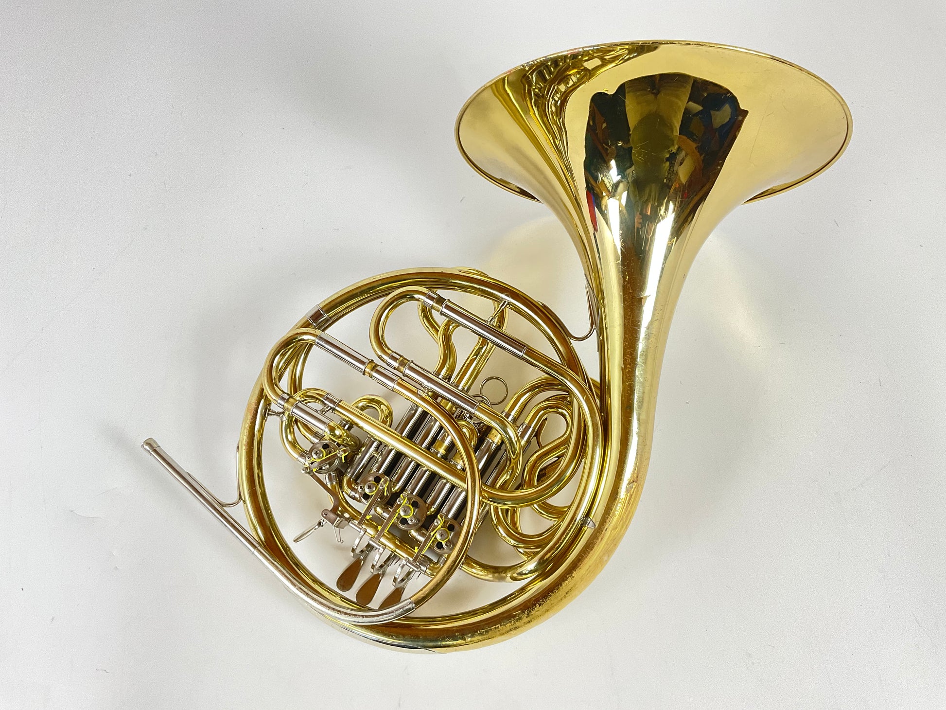 Used Yamaha YHR-664 F/Bb Double French Horn (SN: 004089)