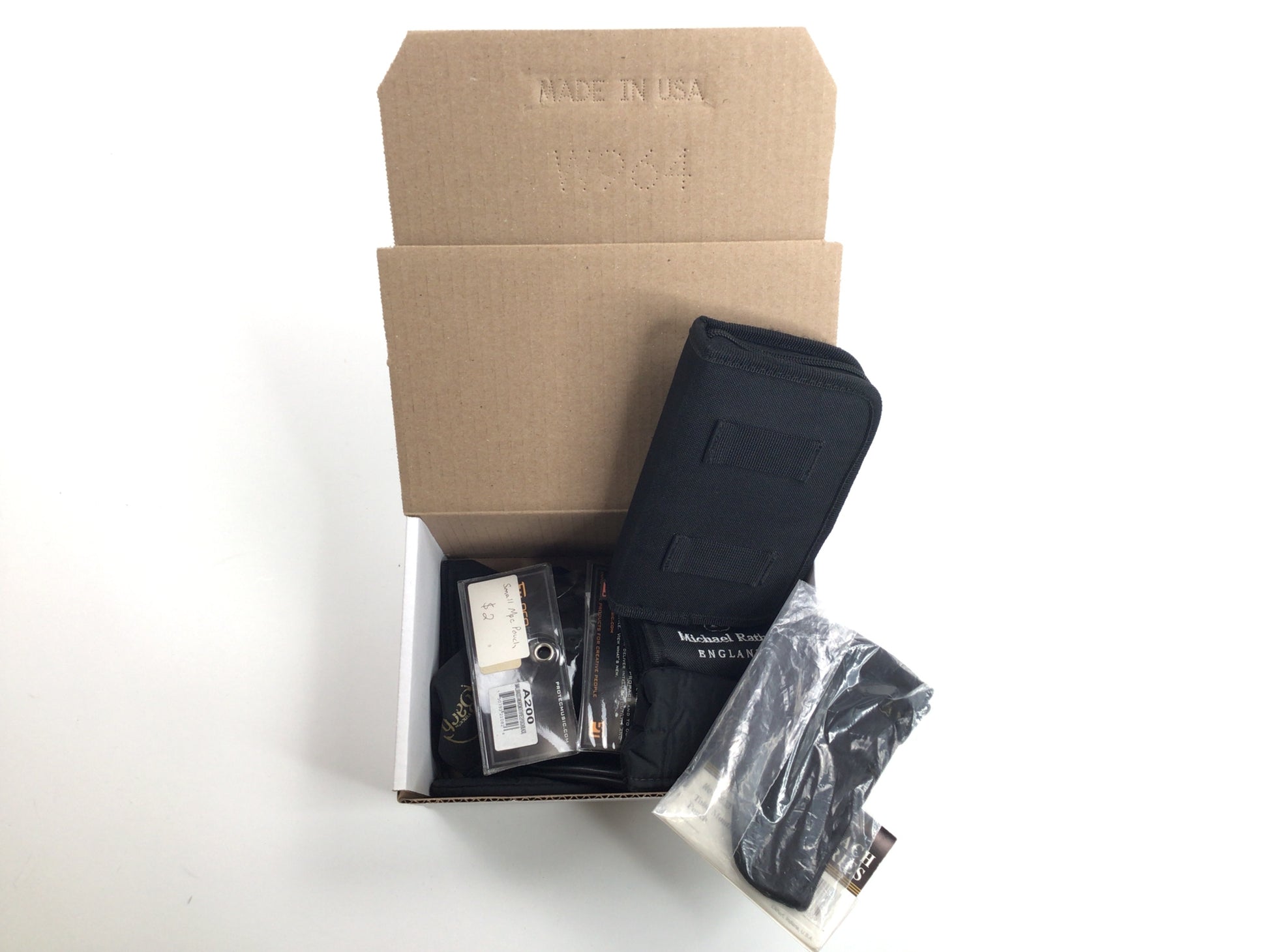 Mouthpiece Pouch Lot: Box of Mouthpiece Pouches *SOLD AS IS* [587]