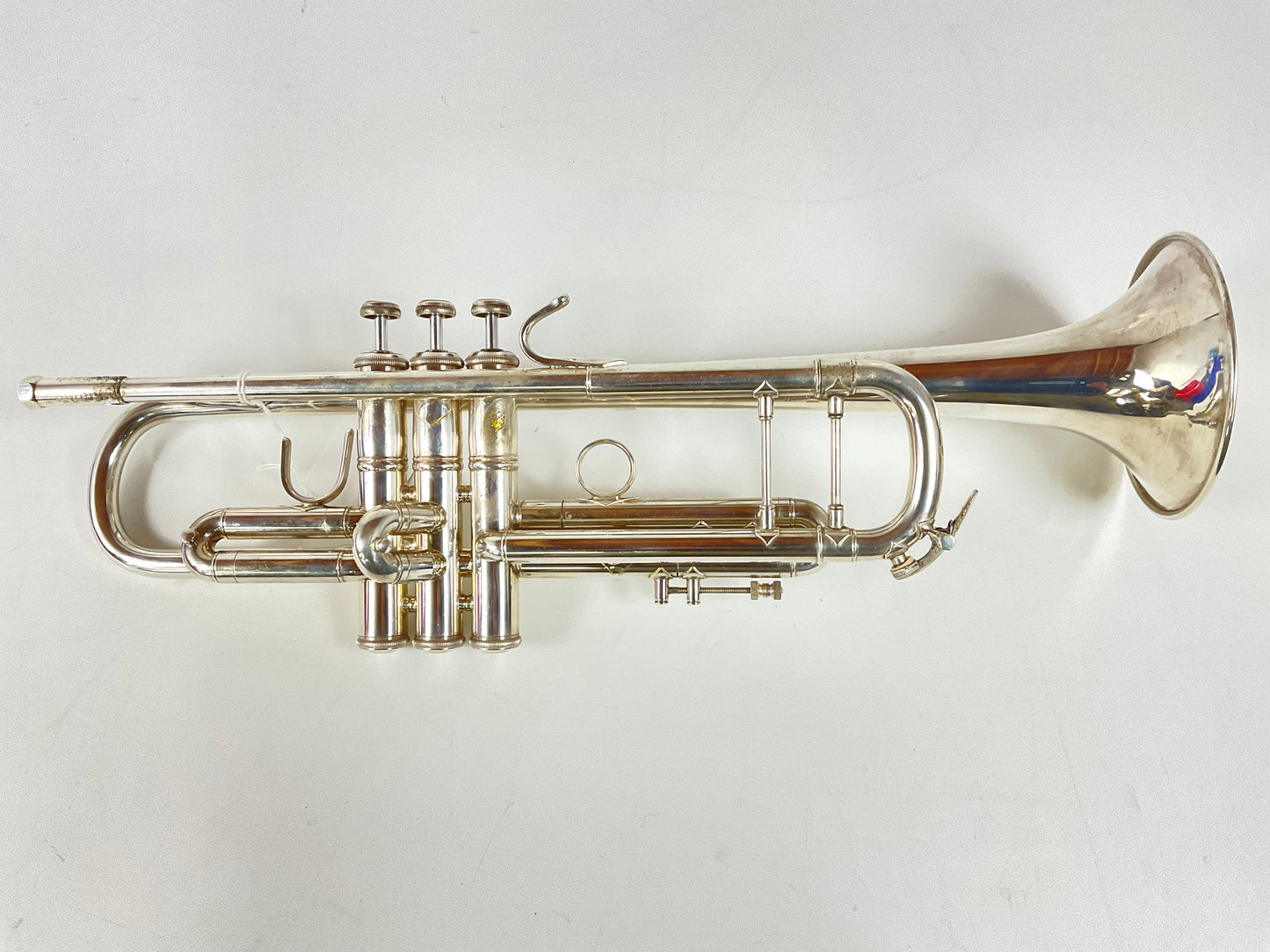 Used Bach 37 Bb Trumpet (SN: 660237)