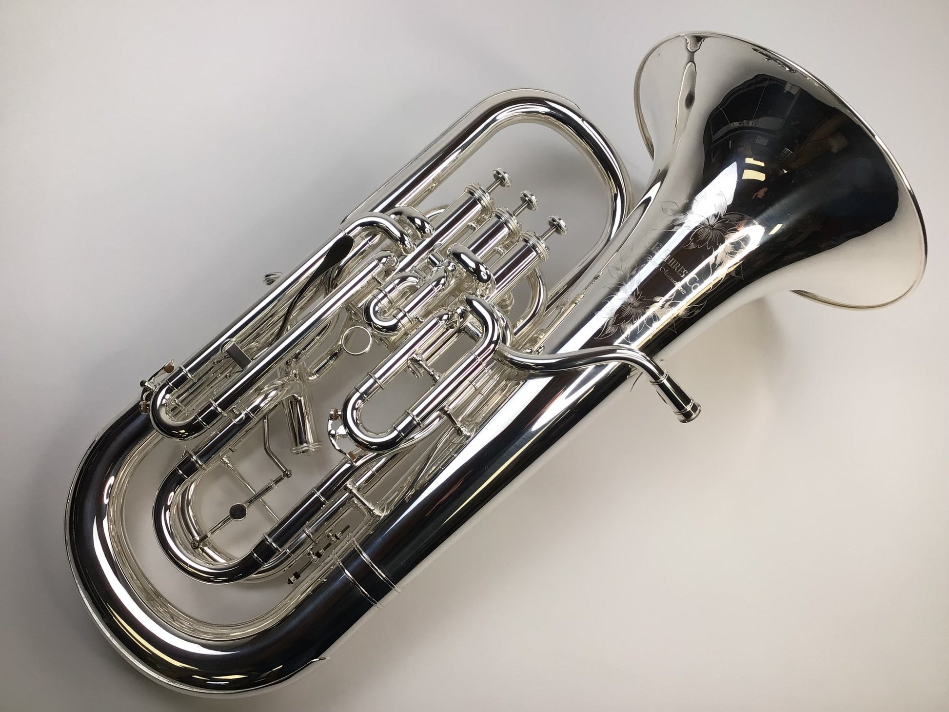 S.E. Shires Solo Series EUSOLO Euphonium with Trigger Silver Plate