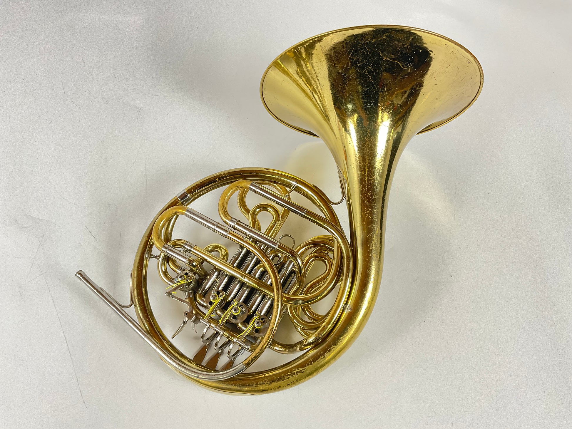 Used Yamaha YHR-664 F/Bb Double French Horn (SN: 002946)