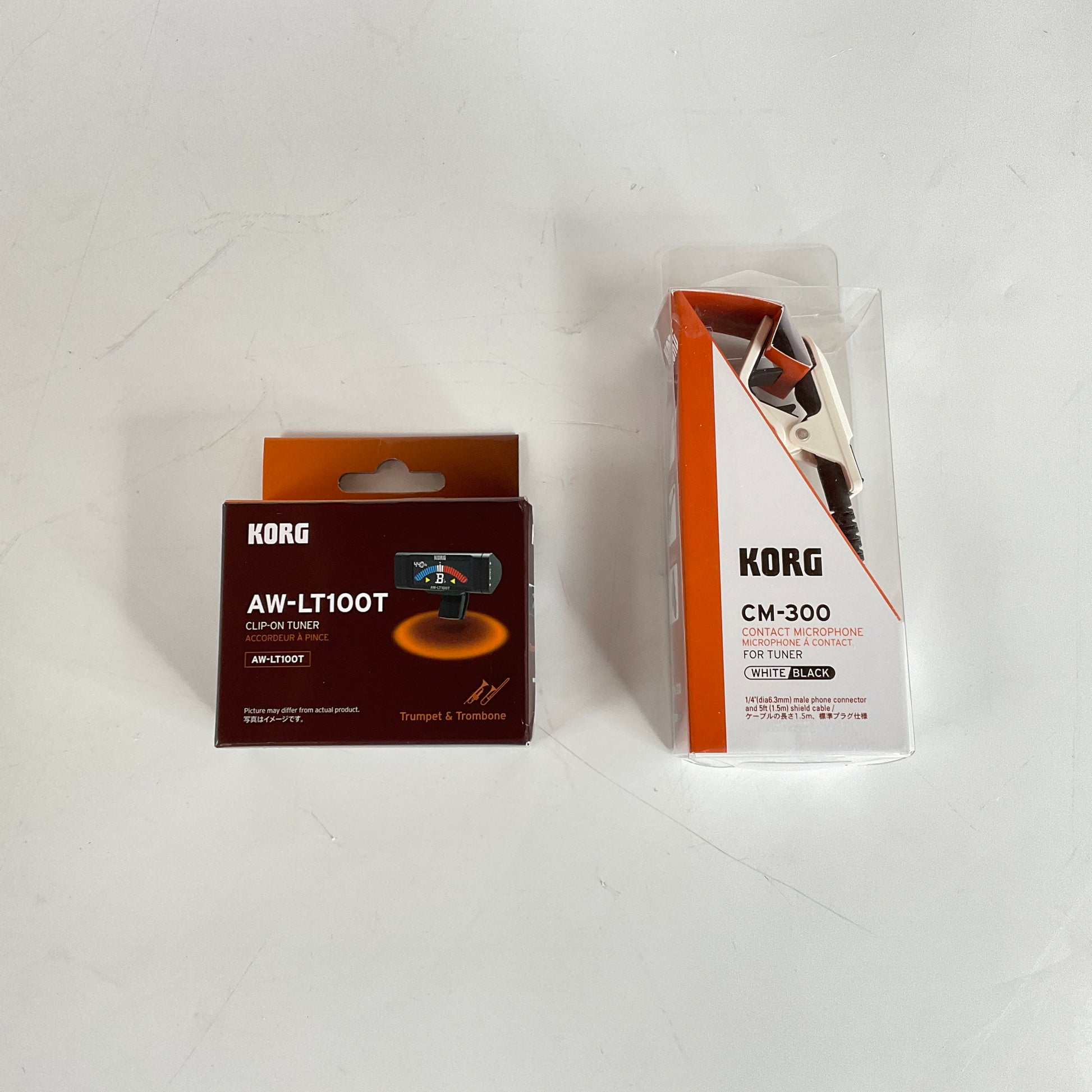 Lot 1 Korg Tuner and Microphone, ( SOLD AS IS) [37467]