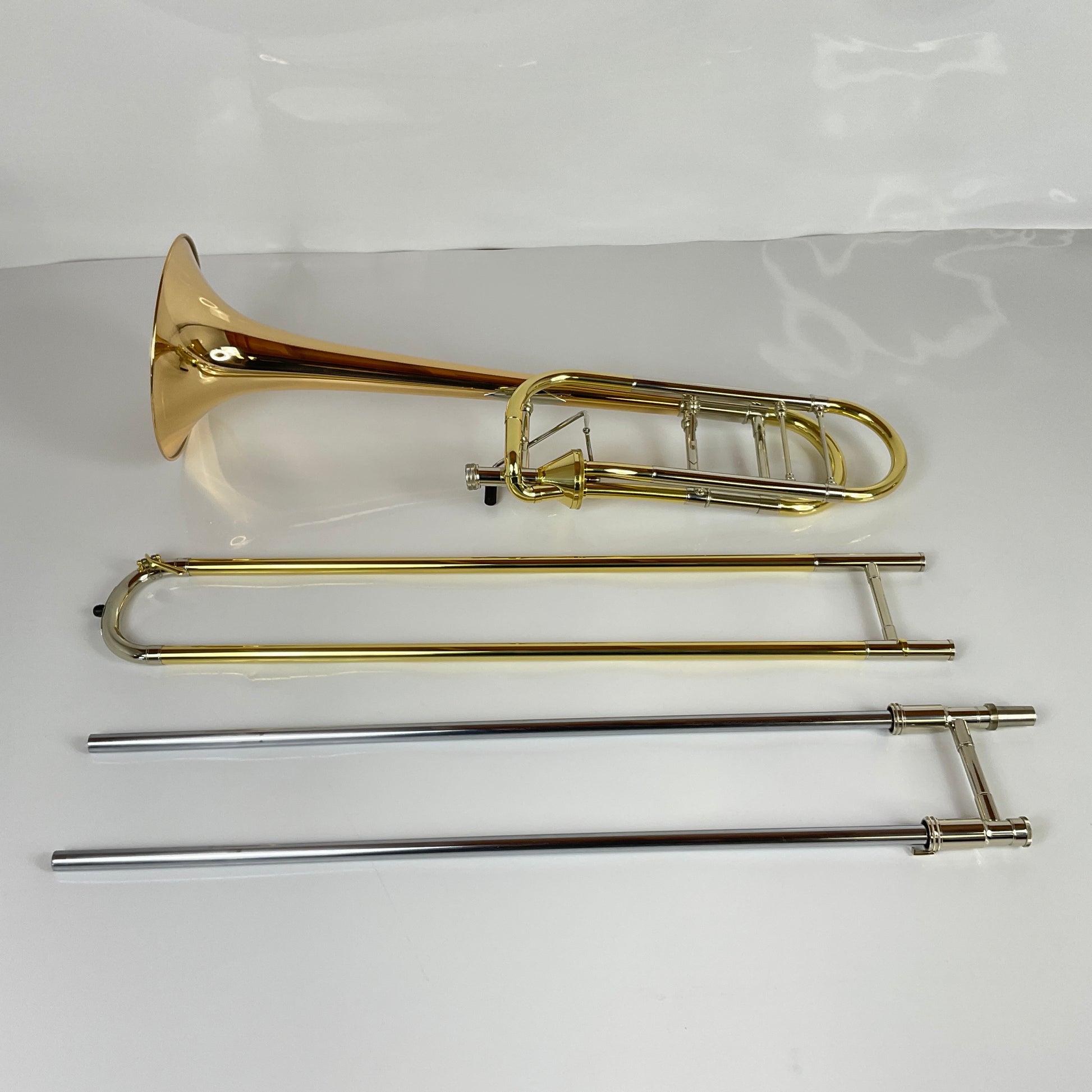 Demo Eastman ETB829G Bb/F Tenor Trombone (SN: S2002001)