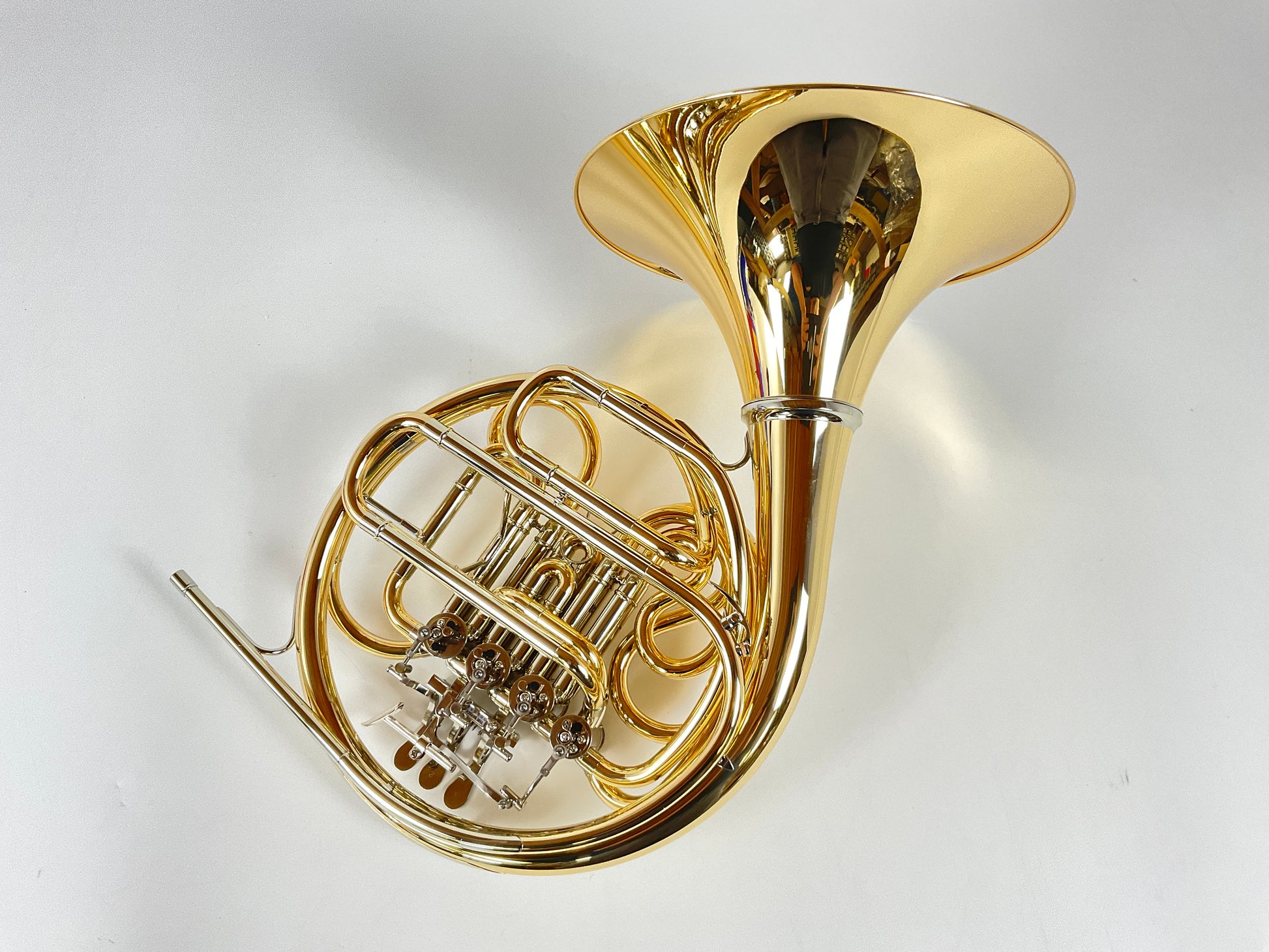 Used Yamaha 567GDB F/Bb Double French Horn (SN: 008556)